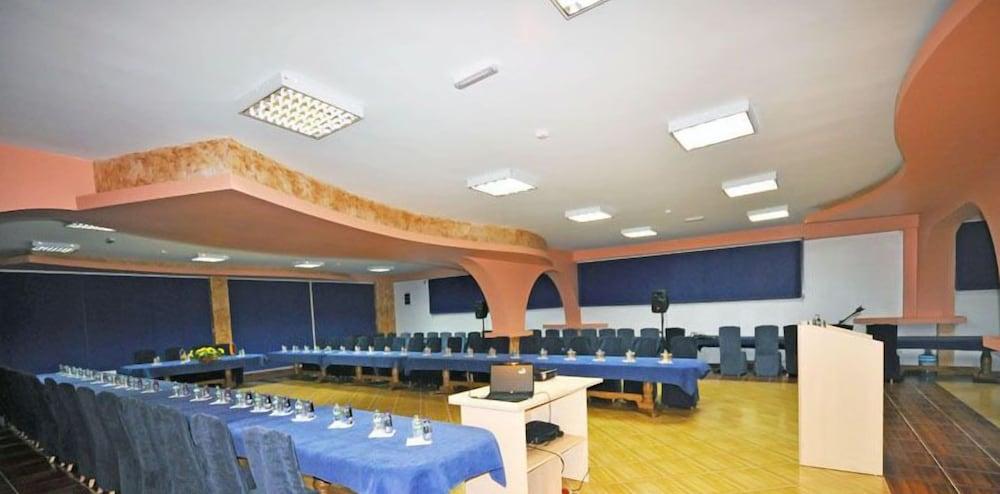 Hotel Bm International Saraybosna Dış mekan fotoğraf
