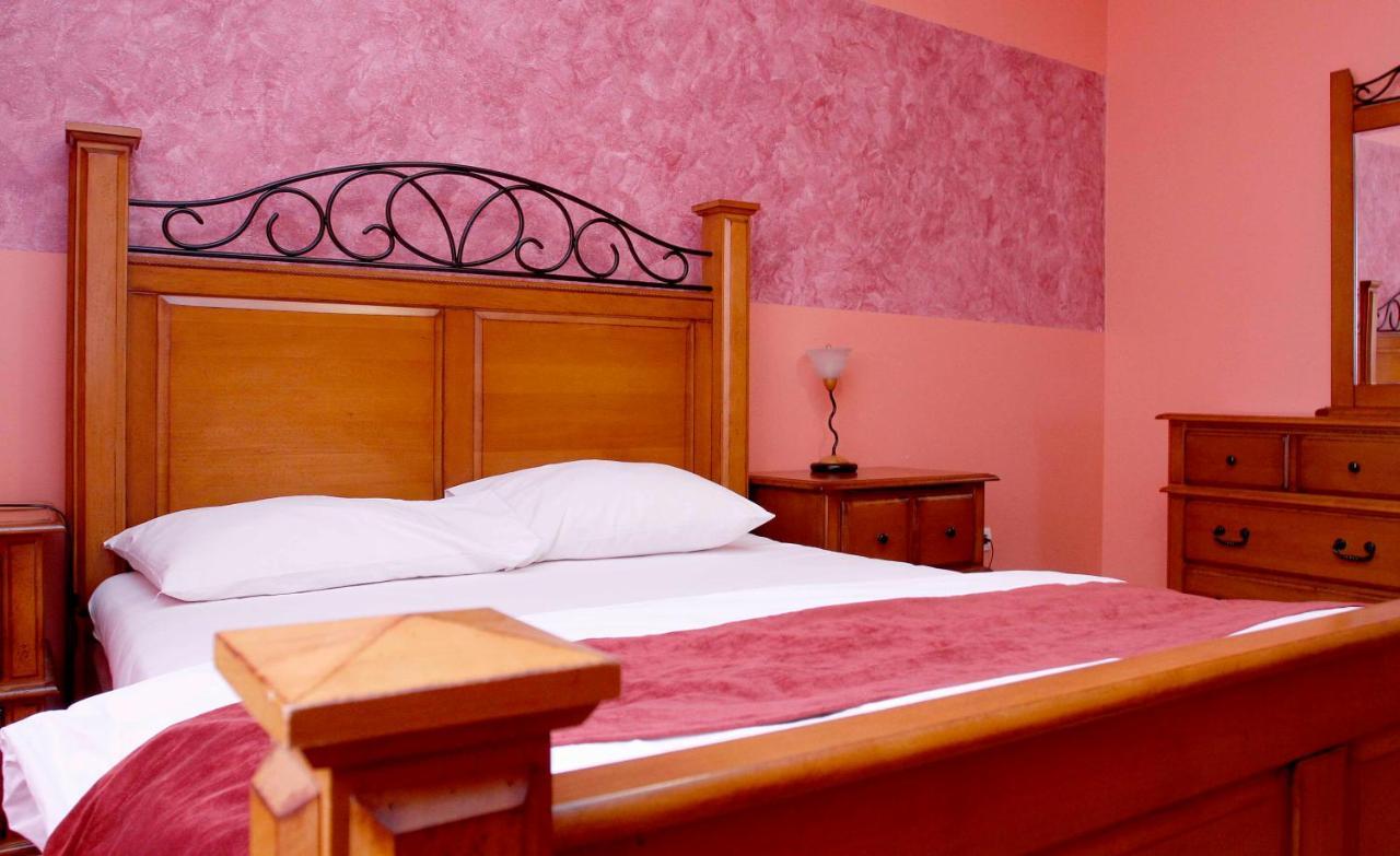 Hotel Bm International Saraybosna Dış mekan fotoğraf